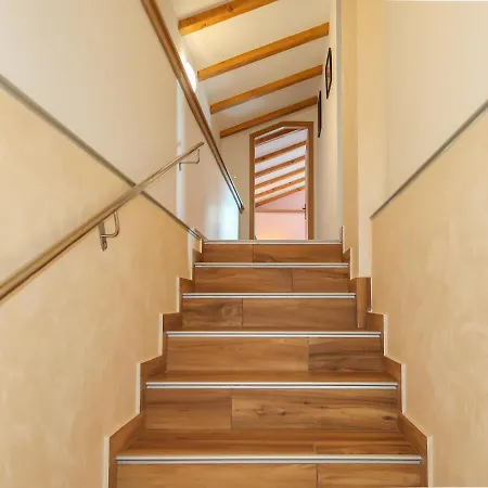 Elija By Interhome بيت للعطل Mošćenička Draga