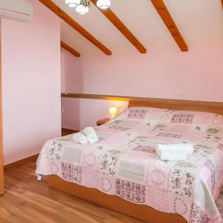 Prázdninový dům Elija By Interhome *