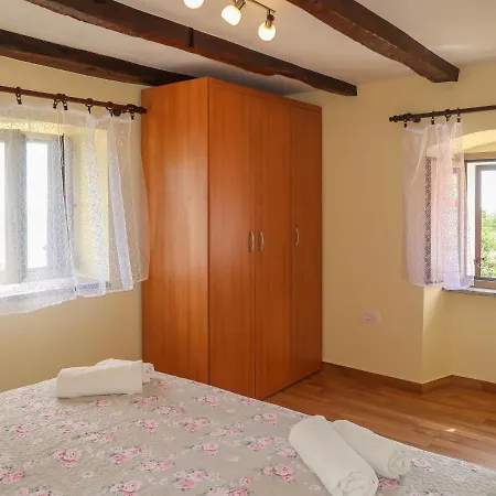 Holiday home Elija By Interhome Moscenicka Draga